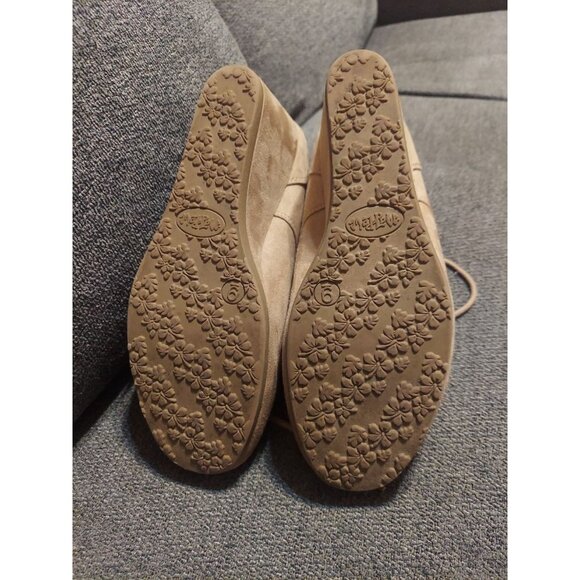 Mad Love Boots Womens 9 Ankle Booties Brown Suede Lace Up Wedge Heels Casual - Picture 11 of 11